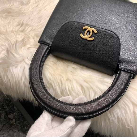 ❌SOLD❌CHANEL vintage black gold caviar leather top handle Kelly bag - Picture 8 of 9